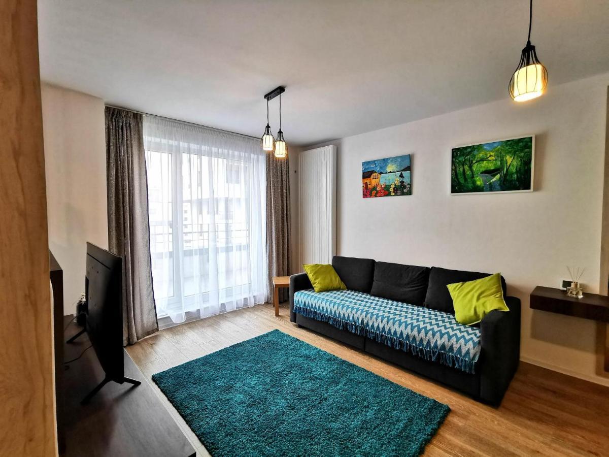 Modern Coresi Apartment Brasov